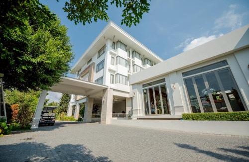 Sattahip Hotel | THE NAVY HOUSE HOTEL