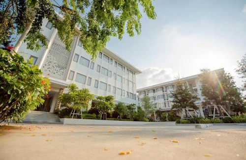 Sattahip Hotel | THE NAVY HOUSE HOTEL