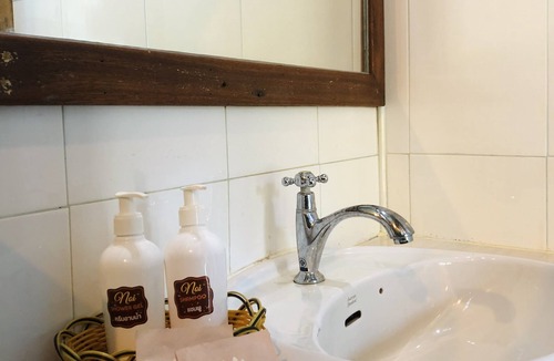 Satun Hotel | The Noi Guesthouse Koh Lipe