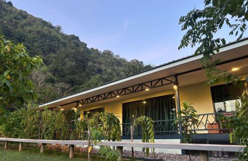 Mu Si Cabin | The O' Khao Yai Mountain View Pool & Sauna Villa