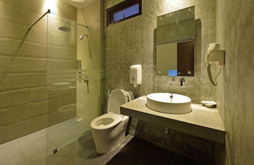 Downtown Krabi Hotel | The Oasis Resort
