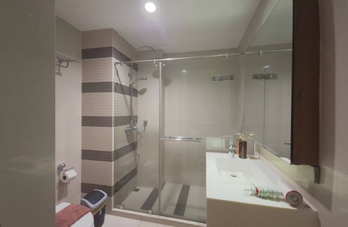 Ploenchit Apartment | The Oriental Cesar