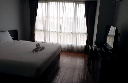 Tha Tum Hotel | The Park 304