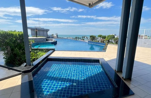 Saen Suk Apartment | The Patio Bangsaen Cozy Condo
