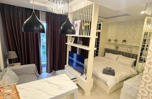 Samut Sakhon Apartment | The Patio bangsaen miracle sea Top floor