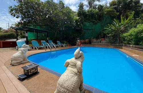 Patong Hotel | THE PORTERHOUSE Boutique Hotel