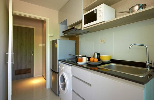 Sathorn Hotel | The Present Sathorn