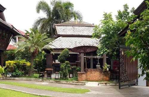 Pa Bong House | The Sali-Kham Traditional Lanna Home 2