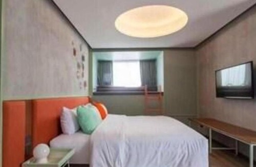 Talat Yot Hostel | The Street Hostel Bangkok