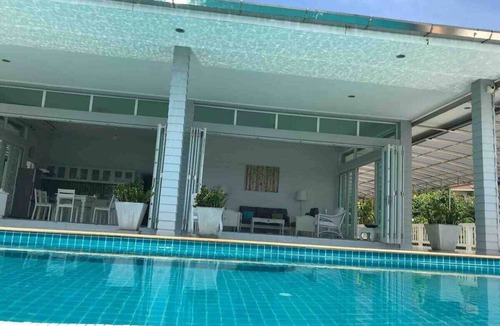 Sikao House | The Sunny Hill Pool Villa 240° Panoramic Sea Views