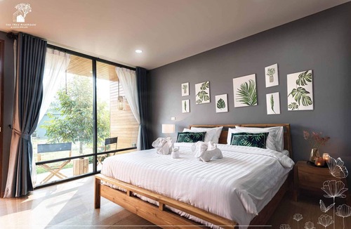 Song Phi Nong Hotel | The Tree Riverside Resort Kaeng Krachan