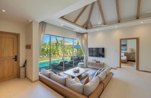 Choeng Thale Villa | The Turquoise Villa at Trichada Breeze