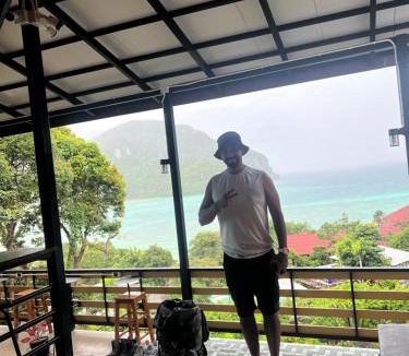 Ko Phi Phi Hostel | The view Hostel