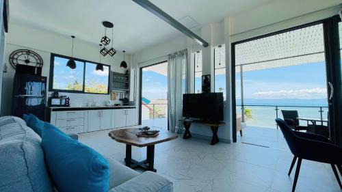 Ko Pha-ngan Apartment | The White House Beach Apartments Koh Phangan