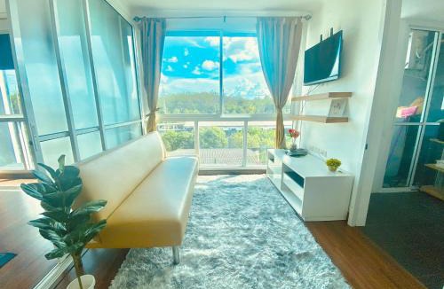 Talat Nuea Apartment | The wide condo by Guide Sabai