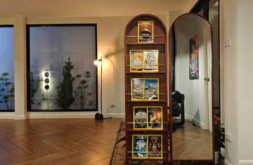 Khlong Tan Nuea Villa | Thonglor 4-story modern art villa Free WiFi Netflix