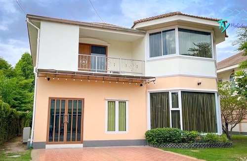 Central Pattaya Villa | Thyme Pool Villa - 7 bedroom, Central City, Spacious