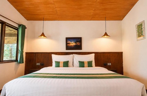 Nuea Khlong Resort | Ting Rai Bay Resort