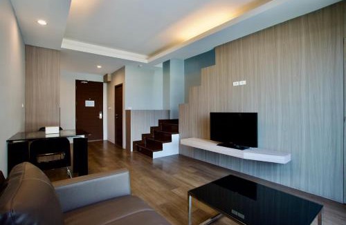 Bang Sao Thong Hotel | Tisha Hotel ABAC Bangna