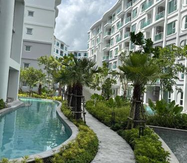 Ban Bo Han Apartment | Title Serenity 1-Bedroom Suite with Balcony by TVC C205