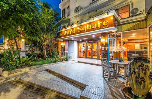 Bang Kho Laem House | Triple Comfort Suite | Family-Friendly Howard Stay