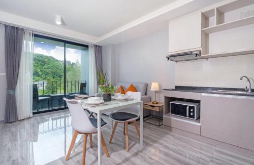 Cherngtalay Apartment | Tropical Living Surin Beach Phuket