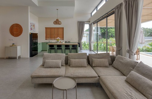 Srithanu Villa | Tropical Peaceful Poolside Retreat