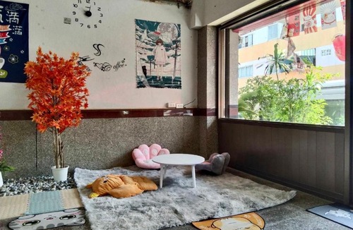 Bang Phut Hostel | Tsir cafe and Guest house