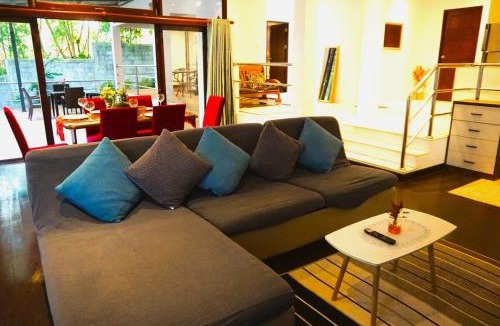 Samut Sakhon Villa | TTK Pool villa Hill Samui 1