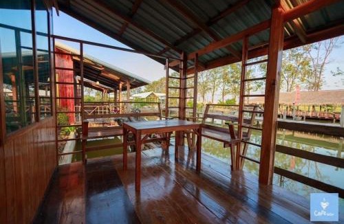 Phrom Phiram Resort | UR Way Cafe & Resort บัวสวยรีสอร์ท