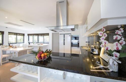 Plai Laem House | V231 Beachfront 3BR Pool Villa Stunning Seaview