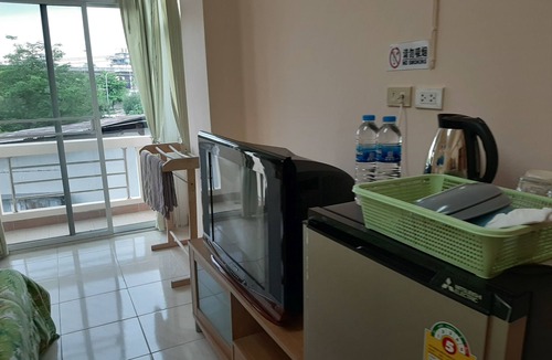 Nonthaburi Hotel | Vanlisut Hotel Ngamwongwan
