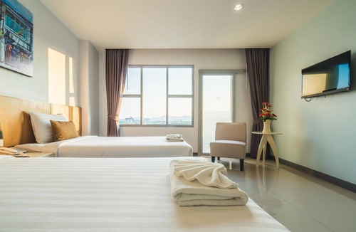 Talat Nuea Hotel | Vapa Hotel