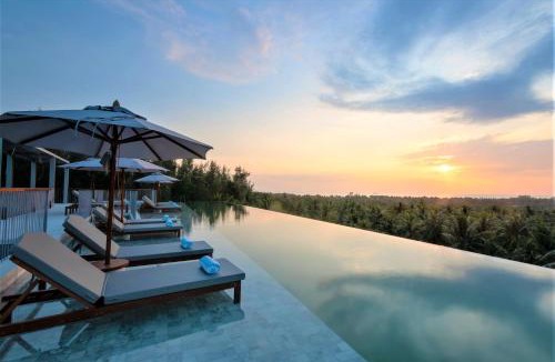 Wok Tum Resort | Varivana Resort Koh Phangan, The Centara Collection
