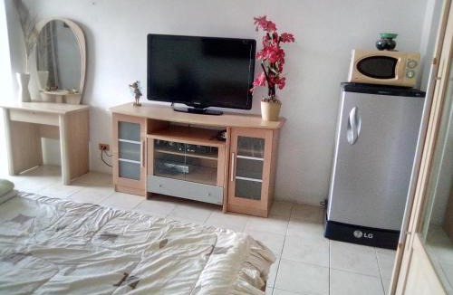 Jomtien Apartment | VIEW TALAY CONDO #1 = JOMTIEN CALL ME +66-8-68409-206