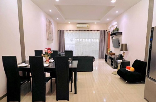 Na Kluea Villa | Villa ∙ 3 bedrooms ∙ 8 guests