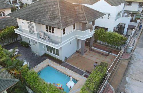 Noen Phra Villa | Villa ∙ 4 bedrooms ∙ 10 guests