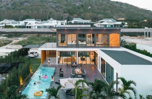 Khao Tao Villa | Villa ∙ 5 bedrooms ∙ 15 guests