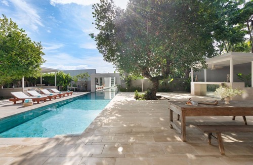 Moo 5 Villa | Villa Akasha - Artistic 1BR Luxury Pool Villa