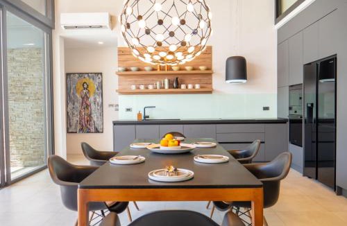 Bophut Villa | Villa Ami 3Br & Private Pool & Garden