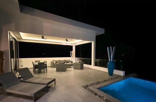 Lamai Villa | Villa CHARLOTTE - SEAVIEW -4 Bedrooms