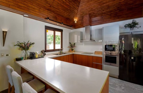 Kathu Hotel | Villa Eden Kamala