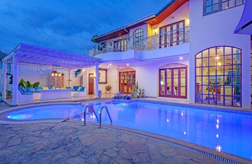 Nong Chaeng Villa | Villa Italia