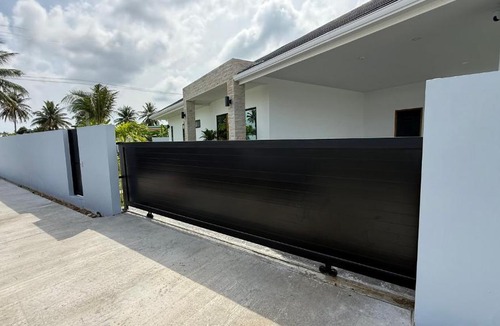 Hin Lek Fai Villa | Villa Naru