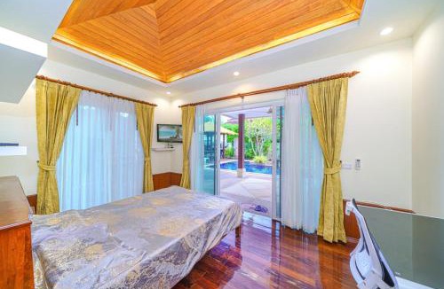 Rawai Villa | Villa One Rawai Grand 4BR Free solar electricity