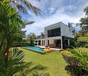 Lipa Noi Villa | Villa Summer - Private villa by the sea