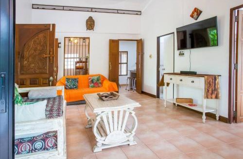 Nong Thale Villa | Villa with private pool and mountain views