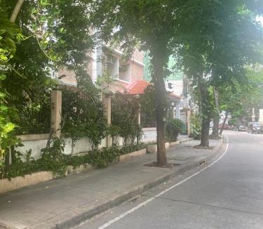 Din Daeng Apartment | Viriyapon first floor2