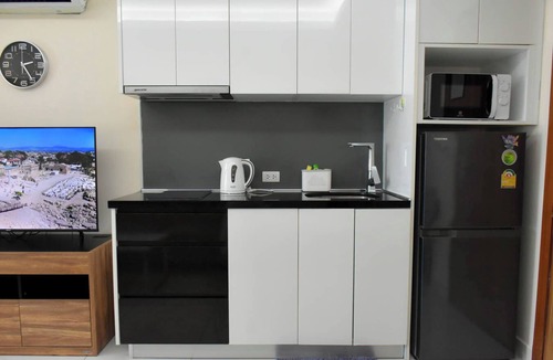 Jomtien Condo | Water Park Premium Pool View Super Wi-fi 5G ★