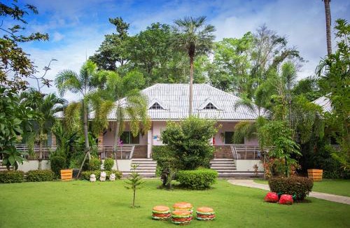 Khanong Phra Resort | Watermill Resort